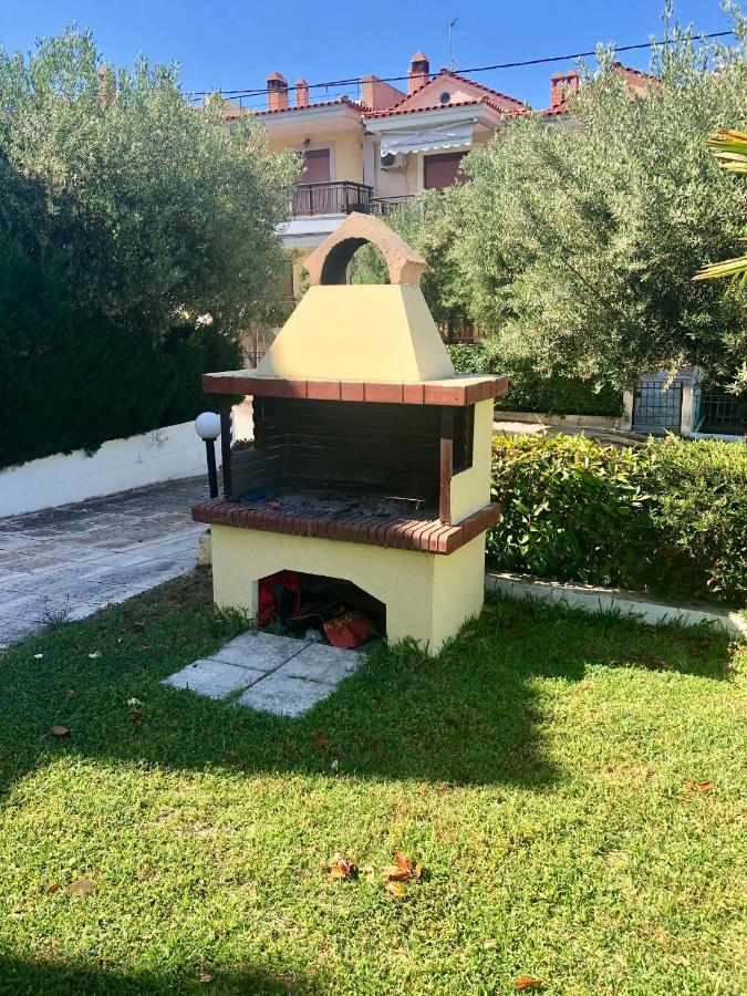 Gerakini 2Br Apt With Shared Pool Екстериор снимка